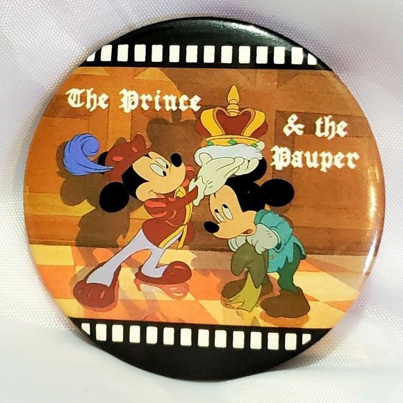 Vintage Disney Buttons Pins 90s Lot Rare Movie Disney Store lot of 4 Exclusive - Picture 9 of 10